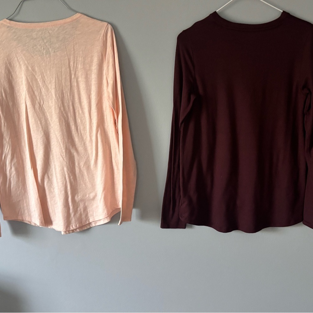 Lot Of 2 Long Sleeve Tops. Womens Small American Eagle & Sonoma - Picture 2 of 8